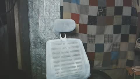 Kim online show from 12-27-24, 03:26