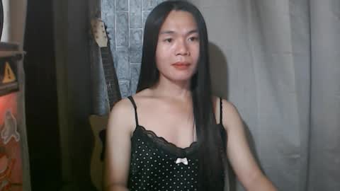 Kim online show from 10-19-25, 02:07