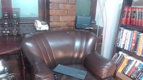 Snapshot of i_am_karoll chatting on 05-19-26, 03:24 karoll online show from 05-19-26, 03:24