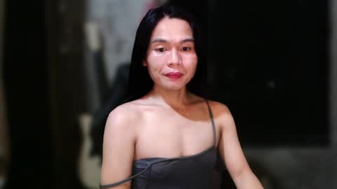 Snapshot of i_am_small chatting on 05-26-26, 12:34 Small online show from 05-26-26, 12:34