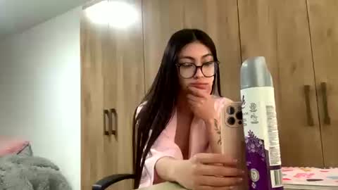 Snapshot of i_am_victoria chatting on 06-16-26, 10:12 Eva Victoria online show from 06-16-26, 10:12
