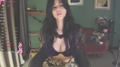Snapshot of i_cant_believe_its_you chatting on 02-24-25, 06:16 Lana Banana online show from 02-24-25, 06:16