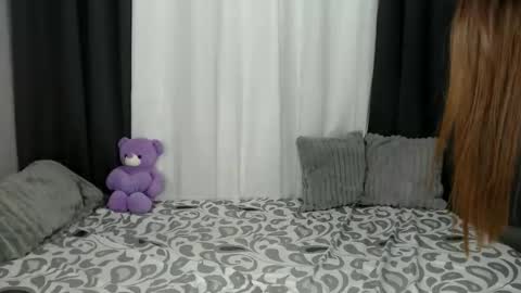 Snapshot of i_dont_bite69 chatting on 04-10-26, 06:23 25tks and HIT ME UP OR GET ONE OF MY SOCIALS online show from 04-10-26, 06:23
