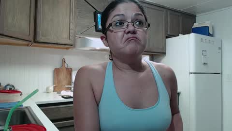 Snapshot of i_fetishize_u chatting on 02-14-25, 12:09 ShortStuff online show from 02-14-25, 12:09