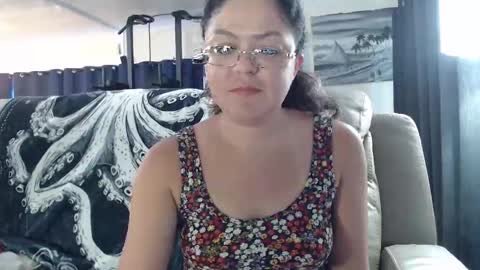 Snapshot of i_fetishize_u chatting on 04-15-26, 07:58 ShortStuff online show from 04-15-26, 07:58
