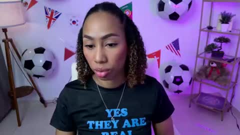 Lul  online show from 06-19-26, 05:12