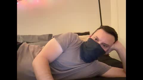 i o ro online show from 12-10-24, 04:56