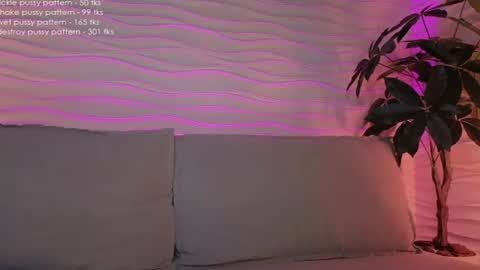 Snapshot of iam_casey chatting on 06-13-26, 07:28 Casey online show from 06-13-26, 07:28