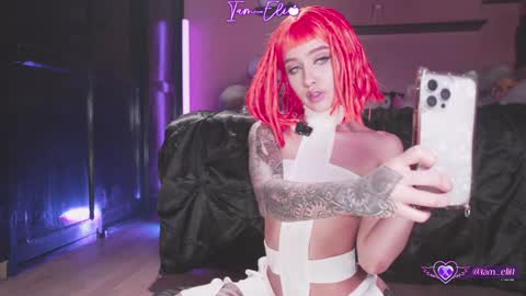       online show from 11-12-25, 12:11