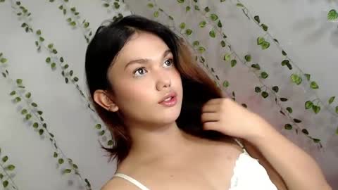 iam_emcy online show from 07-15-26, 07:02