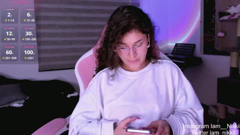 Snapshot of iam_nikki chatting on 12-05-24, 10:01 On instagram Imm NikkiHelp me reach 100 likes online show from 12-05-24, 10:01