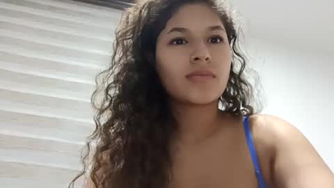 Snapshot of iam_nikki chatting on 02-14-25, 01:34 On instagram Imm NikkiHelp me reach 100 likes online show from 02-14-25, 01:34