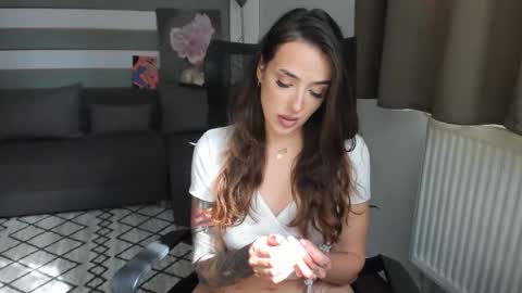 Baby Gal online show from 09-23-25, 07:44