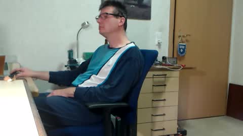 iamachim online show from 12-04-25, 10:29