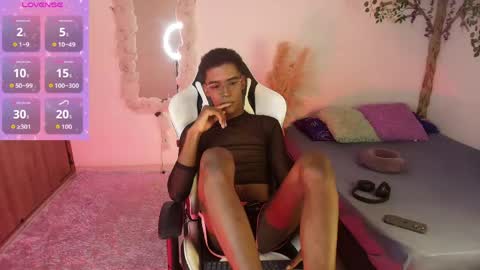 iamandrey_ online show from 04-27-26, 07:12