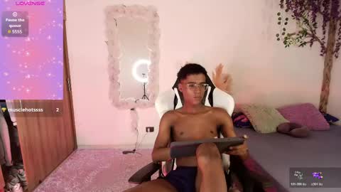 iamandrey_ online show from 05-09-26, 08:47