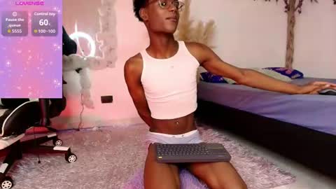 iamandrey_ online show from 06-19-26, 12:04
