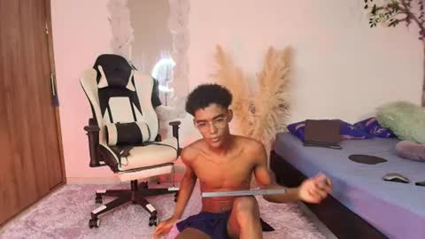 iamandrey_ online show from 07-26-26, 01:03