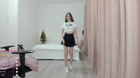 Snapshot of iamcassidy chatting on 12-21-24, 08:32 Cassie STREAMS HERE EVERYDAY online show from 12-21-24, 08:32