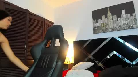 Charlotte online show from 06-10-26, 12:48