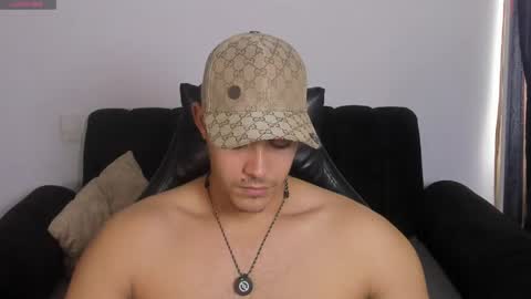 Snapshot of iamdylan777 chatting on 04-25-26, 01:41 Dylan independent model online show from 04-25-26, 01:41