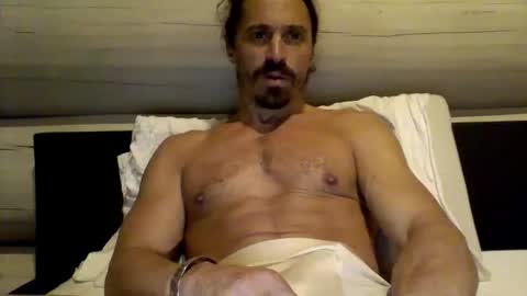 Snapshot of iamfa9 chatting on 12-22-25, 03:03 iamfa9 online show from 12-22-25, 03:03