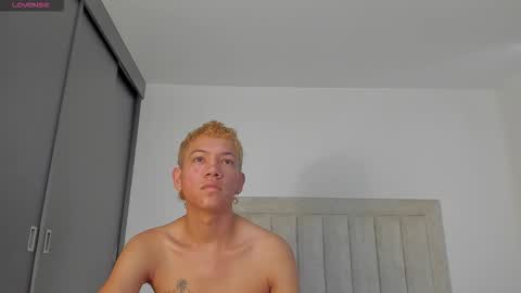 Juliiiiian online show from 10-22-25, 11:43