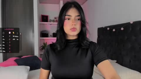 Snapshot of iamjulietaa chatting on 01-15-25, 04:47    online show from 01-15-25, 04:47