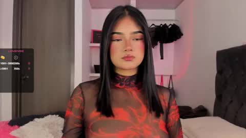Snapshot of iamjulietaa chatting on 02-18-25, 03:10    online show from 02-18-25, 03:10