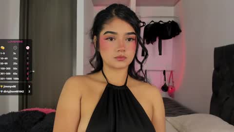 Snapshot of iamjulietaa chatting on 02-25-25, 01:20    online show from 02-25-25, 01:20
