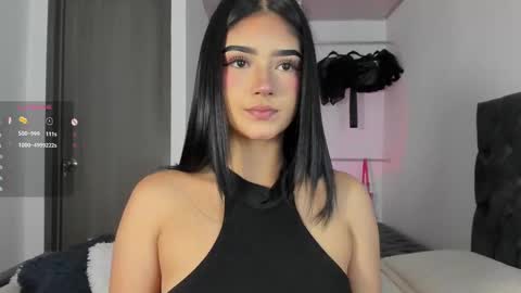 Snapshot of iamjulietaa chatting on 10-02-25, 07:43    online show from 10-02-25, 07:43
