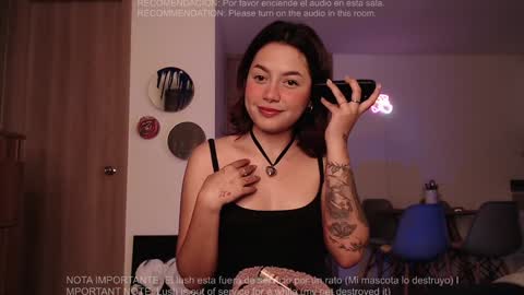 Julieta online show from 12-10-24, 01:54