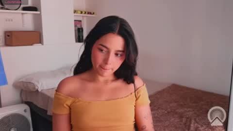 Julieta online show from 05-26-26, 02:46