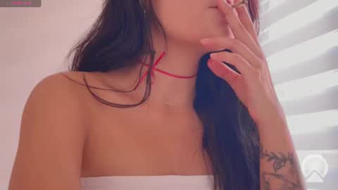 Julieta online show from 06-12-26, 03:11