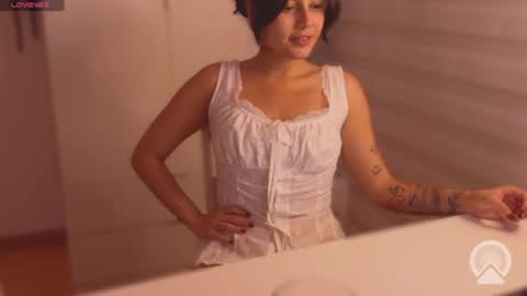 Julieta online show from 06-22-26, 09:45