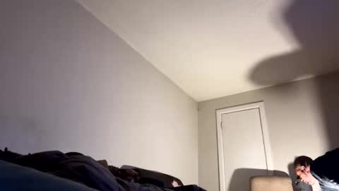 iamtheone403 online show from 10-29-25, 07:54