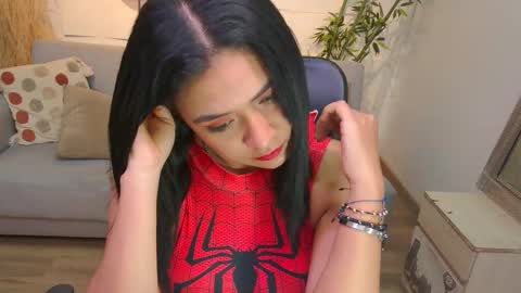 iamxamira online show from 10-26-25, 01:44