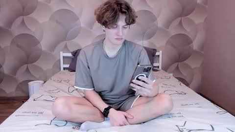 Ian Flor online show from 03-20-26, 04:23