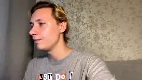 Snapshot of ian_mcflurry chatting on 07-07-26, 02:43 ian_mcflurry online show from 07-07-26, 02:43