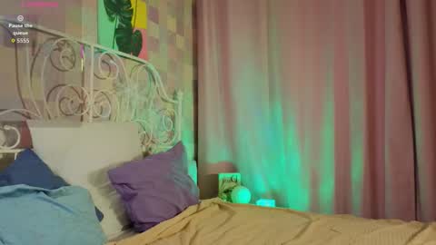 Ian online show from 03-06-26, 02:19