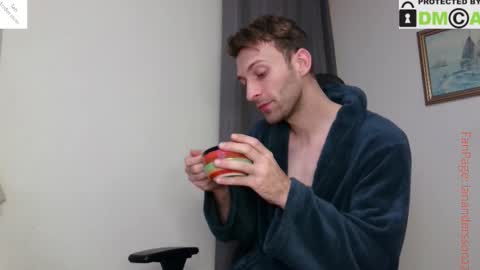 Ian Andersson online show from 12-15-25, 11:09