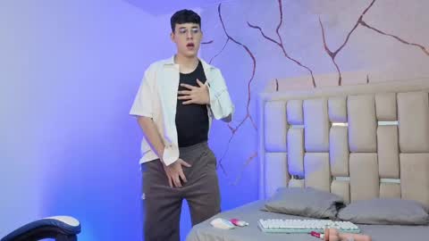 Ian  online show from 03-21-26, 11:52