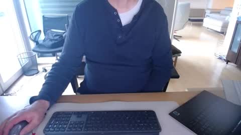 iandy12 online show from 02-04-25, 07:29