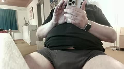 iandy12 online show from 03-08-25, 06:16