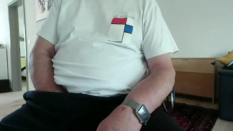 iandy12 online show from 06-18-26, 03:38