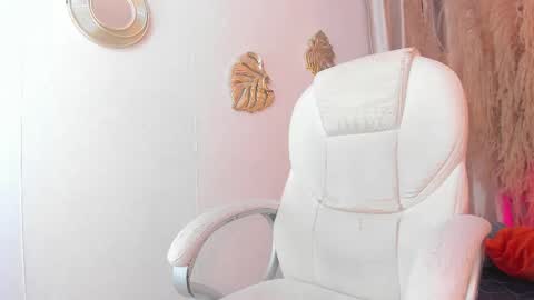 ian  online show from 09-11-25, 02:55