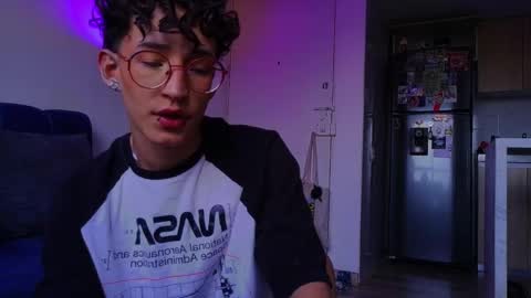 Snapshot of iangel_ chatting on 03-19-26, 10:47 ian online show from 03-19-26, 10:47