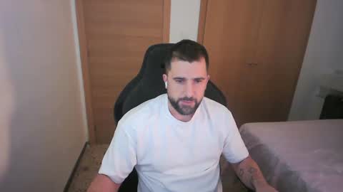 iberian_macho online show from 12-14-25, 12:54