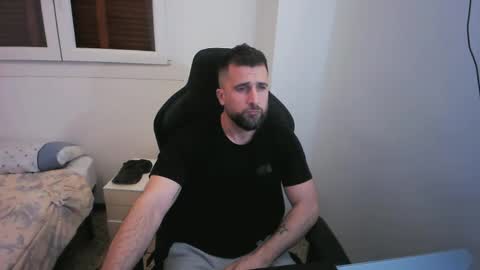 iberian_macho online show from 03-07-26, 06:49