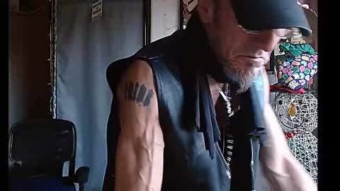 Snapshot of ibpms247 chatting on 12-28-24, 02:53 PMS online show from 12-28-24, 02:53